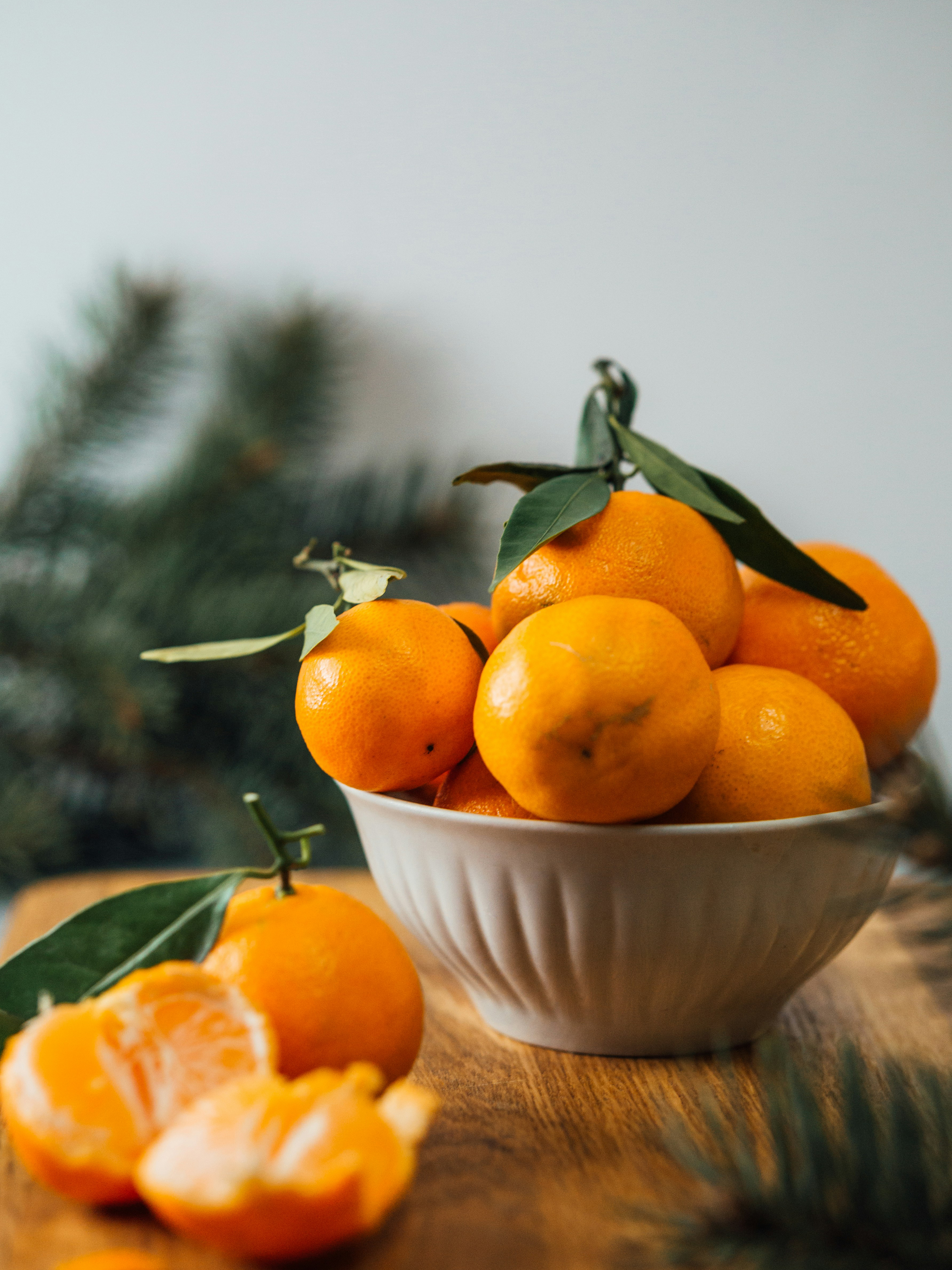 Mandarins in a bowl.