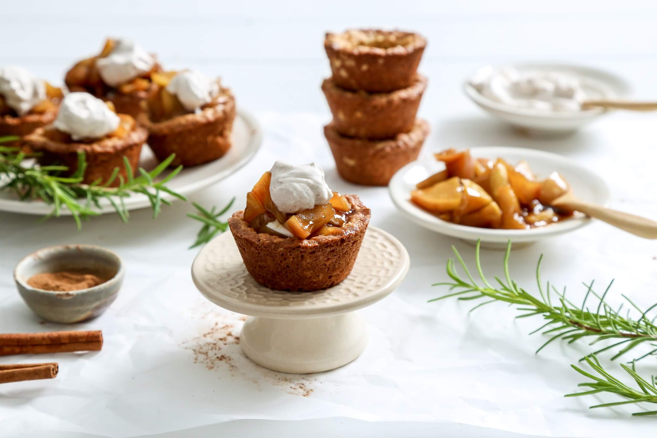 Apple Oatmeal Cookie Cups