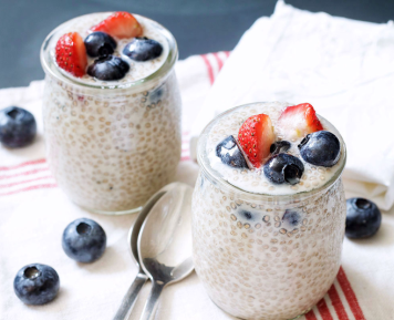 Collagen Berry Chia Pudding